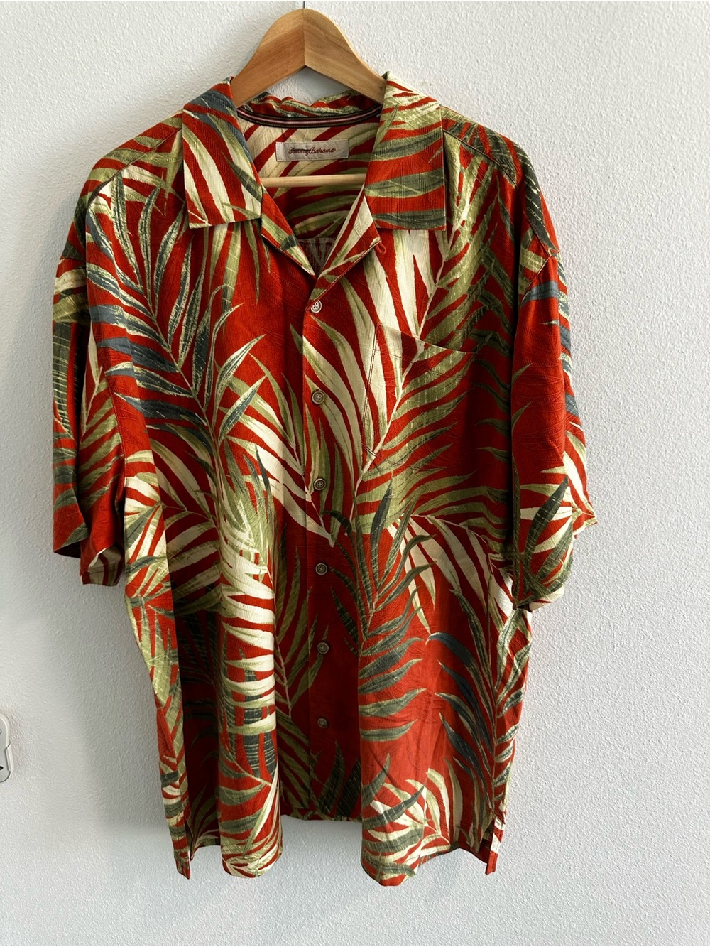 Tommy Bahama Orange Tropical Leaf Short-Sleeve Button-Down Aloha Hawaiian Shirt